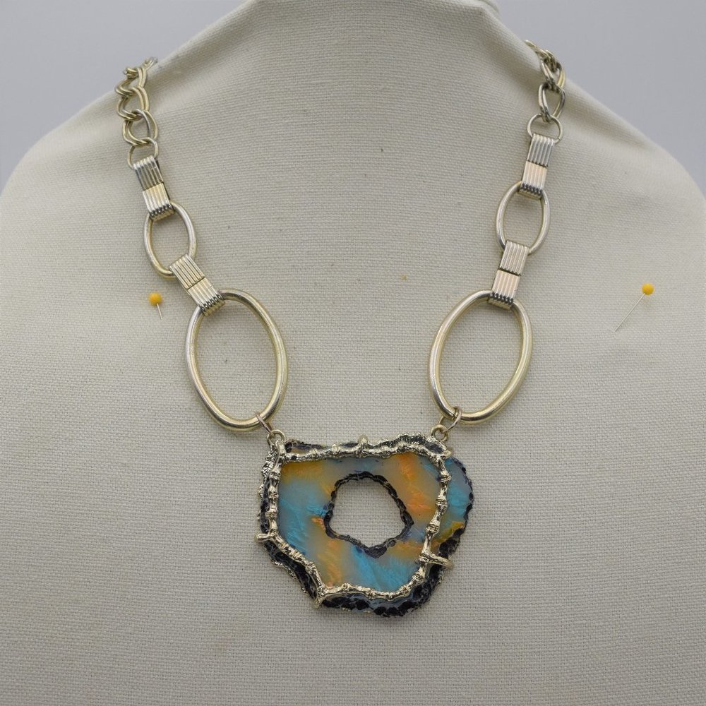 Vintage Multi-Color Quartz Pendant Open Link Gold Tone Necklace